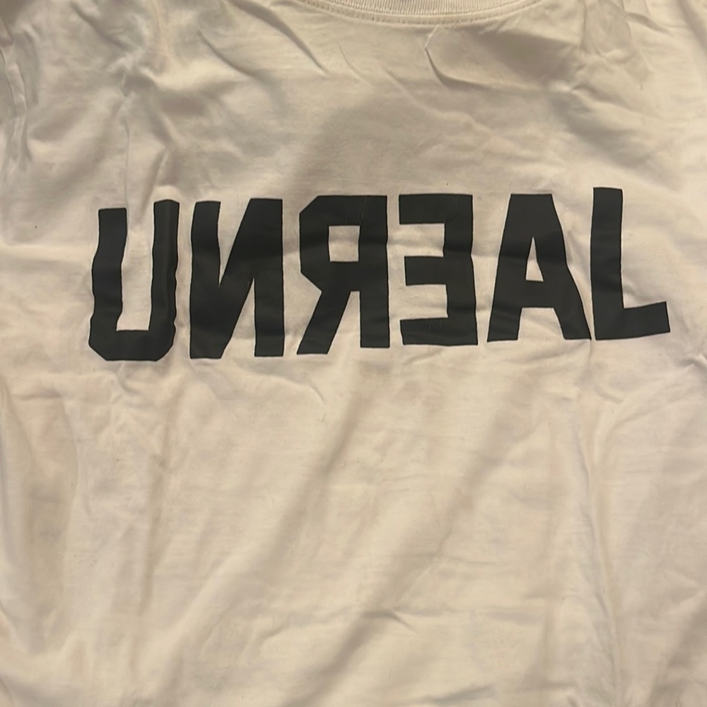 Unique T-shirt, new size, medium
